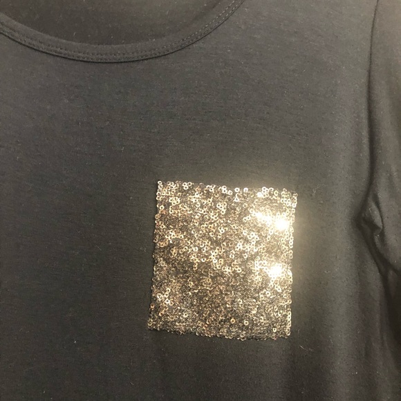 Top - Picture 2 of 3